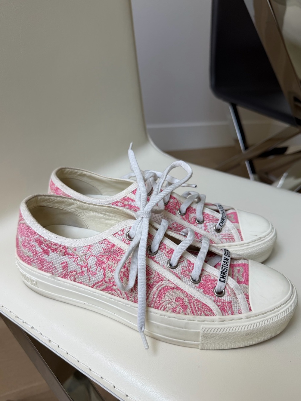 Christian Dior 
Walk'n'Dior jacquard sneakers 38